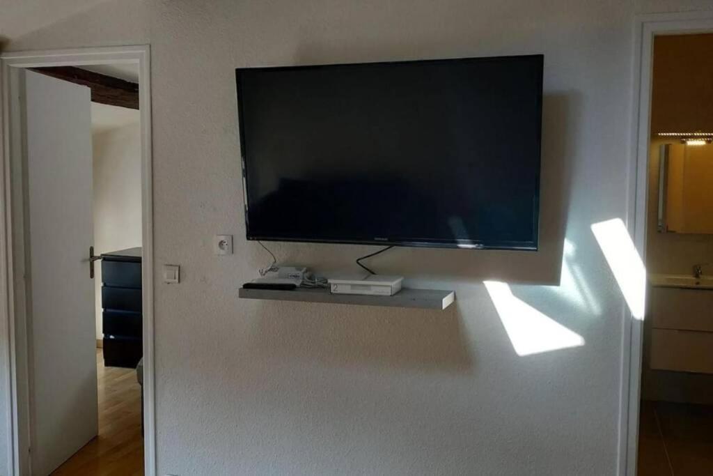 Appartement Proche Marche Au Coeur Du Centre + Wifi La Rochelle  Kültér fotó
